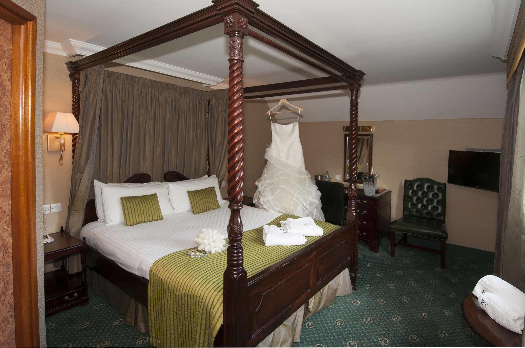 The Royal Toby Hotel รอชเดล ภายนอก รูปภาพ